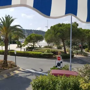 https://anatole.fr-provencehotel.com