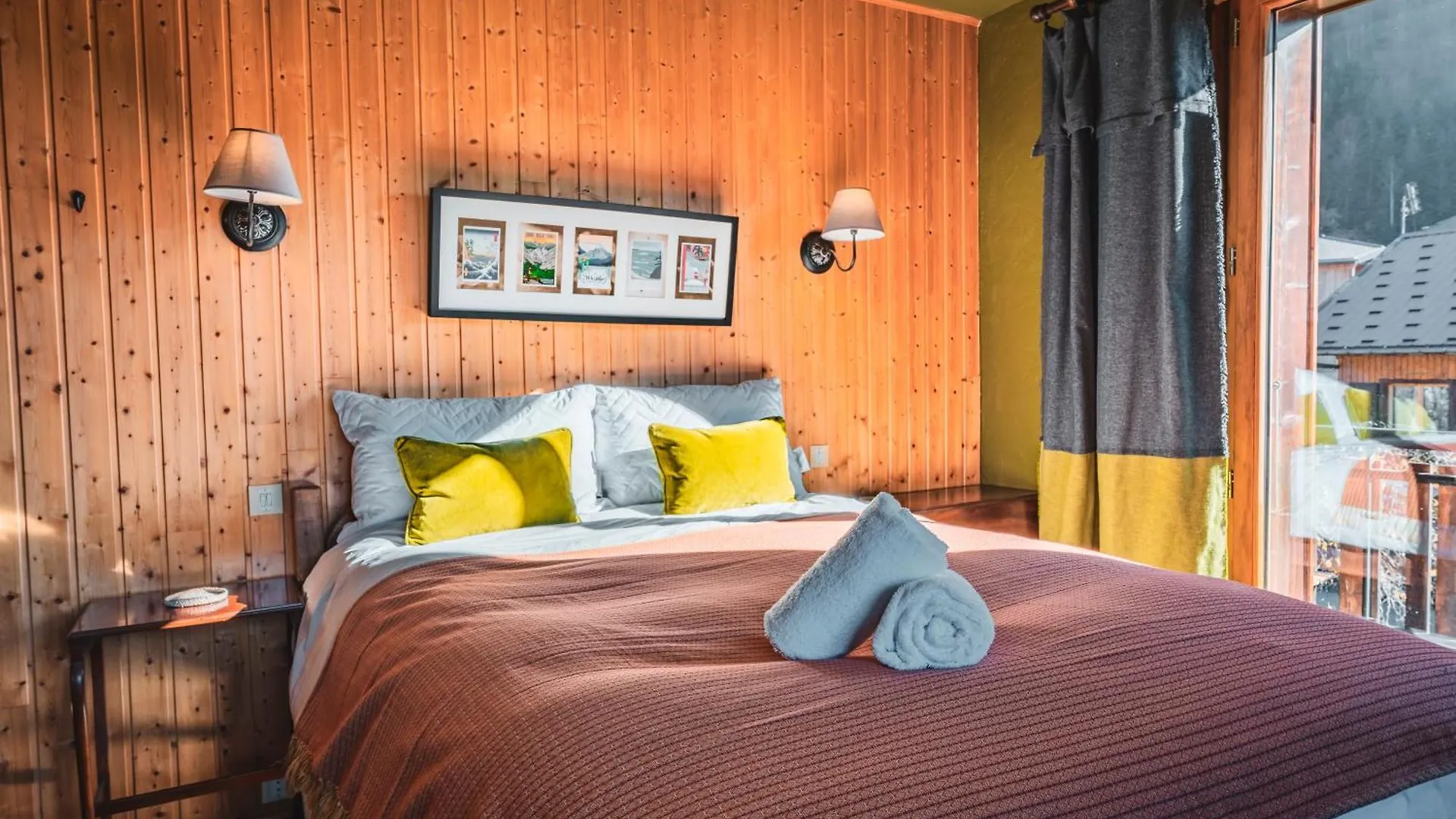 The Fat Fox Lodge, Morzine Montriond